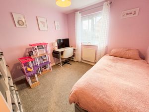 Photo 11- click for photo gallery